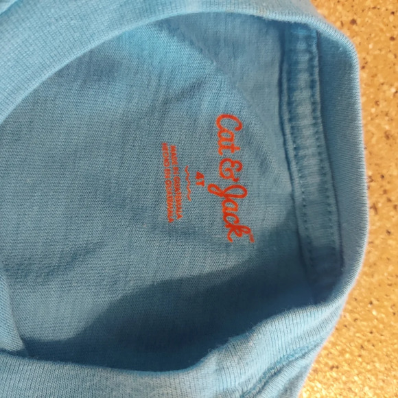 Cat and Jack 4T blue t shirt pocket basic tee - Picture 3 of 6